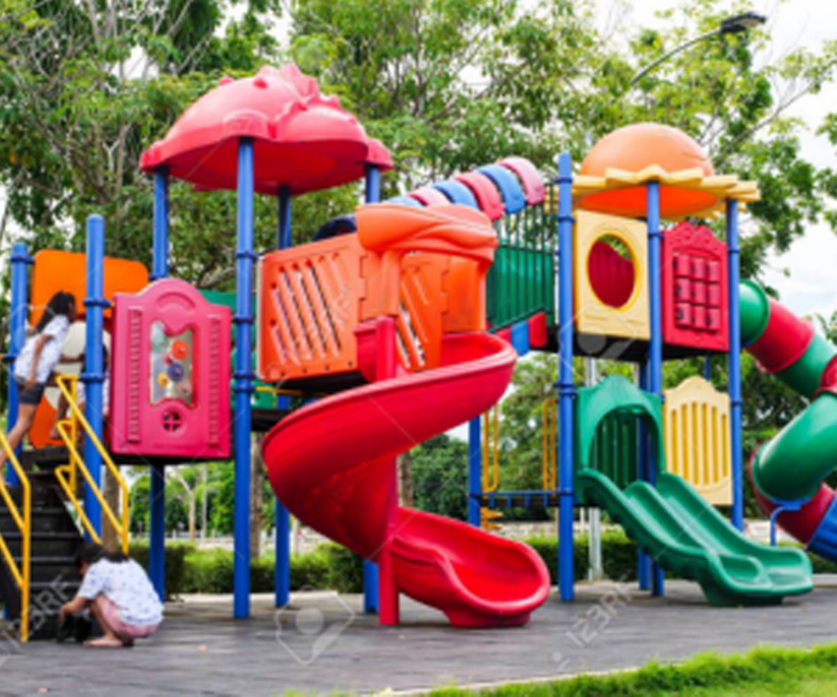Playground & Outdoor Fitness Equipment